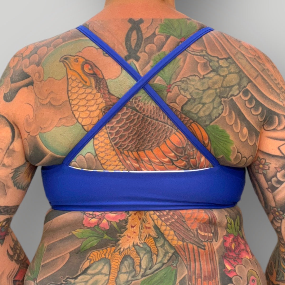 Back view with single fixed length straps