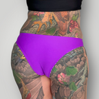 Isla Bottoms